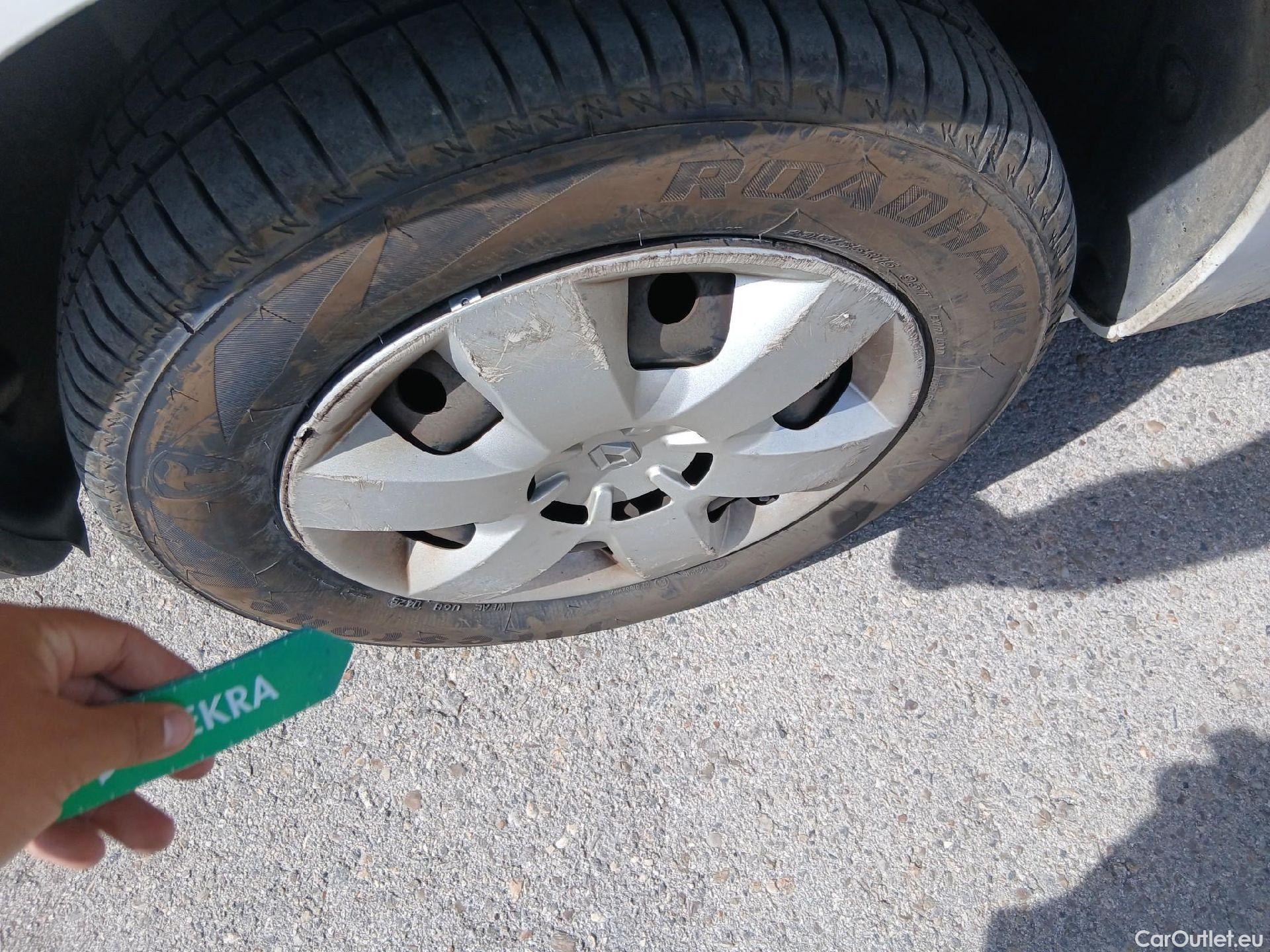  Renault  Kangoo RENAULT  Z.E./2013/3P/furgón derivado de turismo Z.E. #20