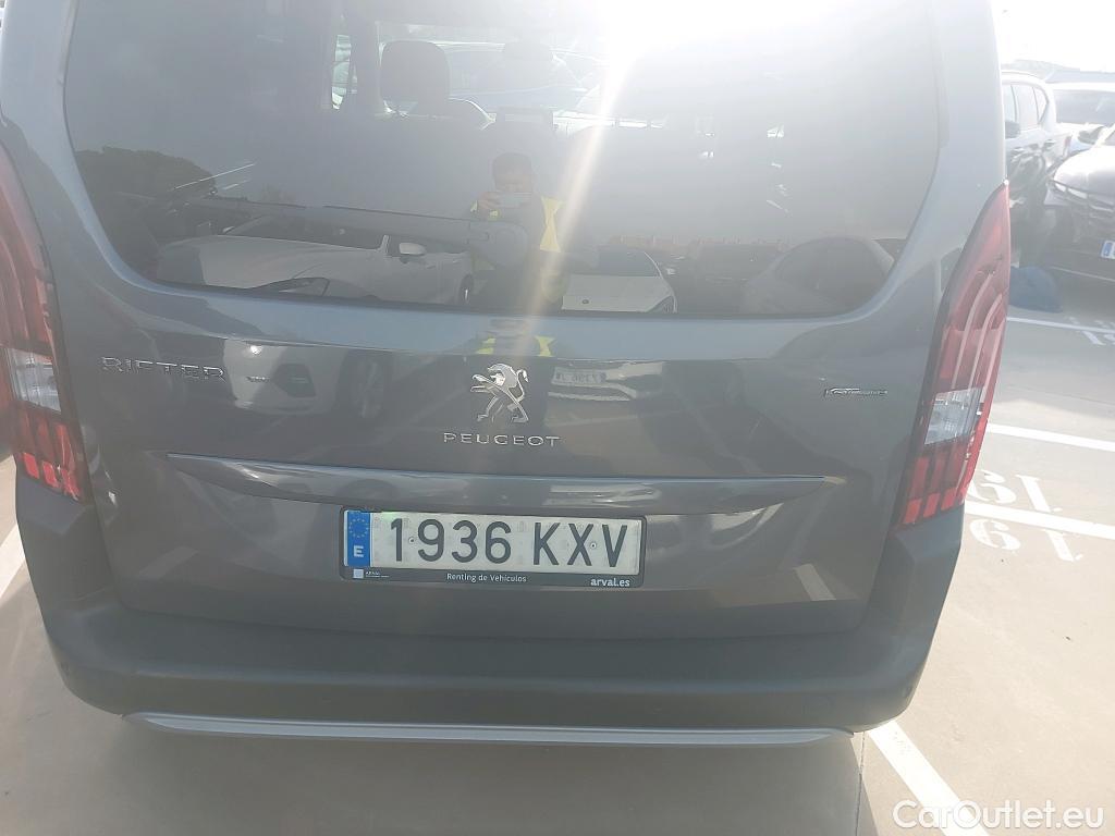  Peugeot  RIFTER PEUGEOT  / 2018 / 5P / monovolumen compacto GT Line Standard BlueHDi 96kW #9