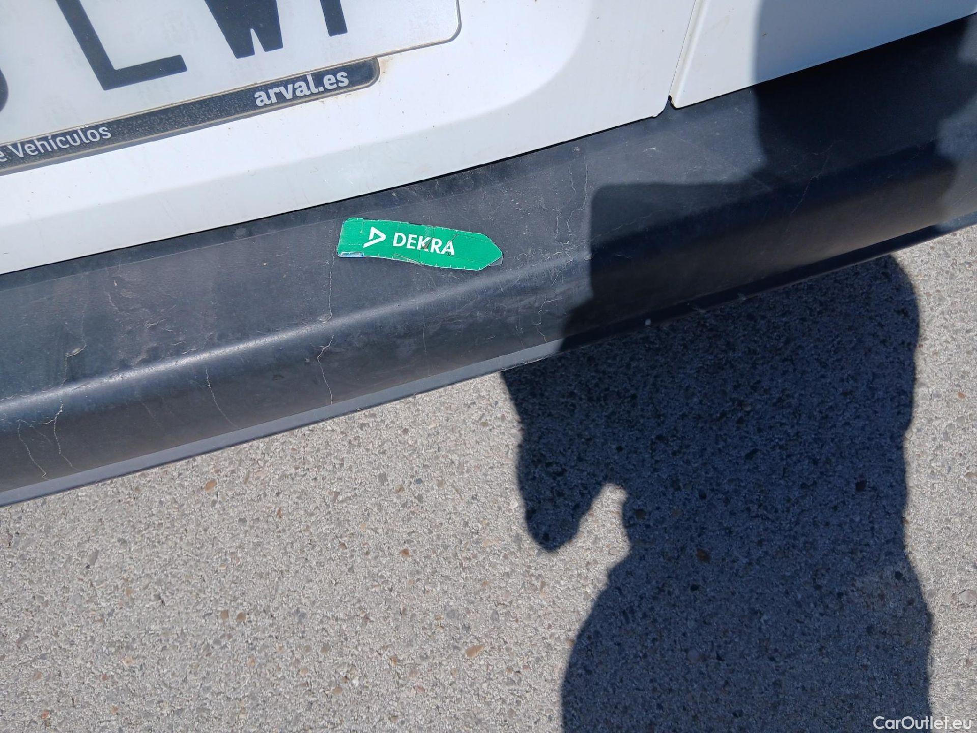  Peugeot  Partner PEUGEOT  / 2018 / 4P / furgón derivado de turismo Premium Standard 600kg BlueHDi 73kW (AC) #20