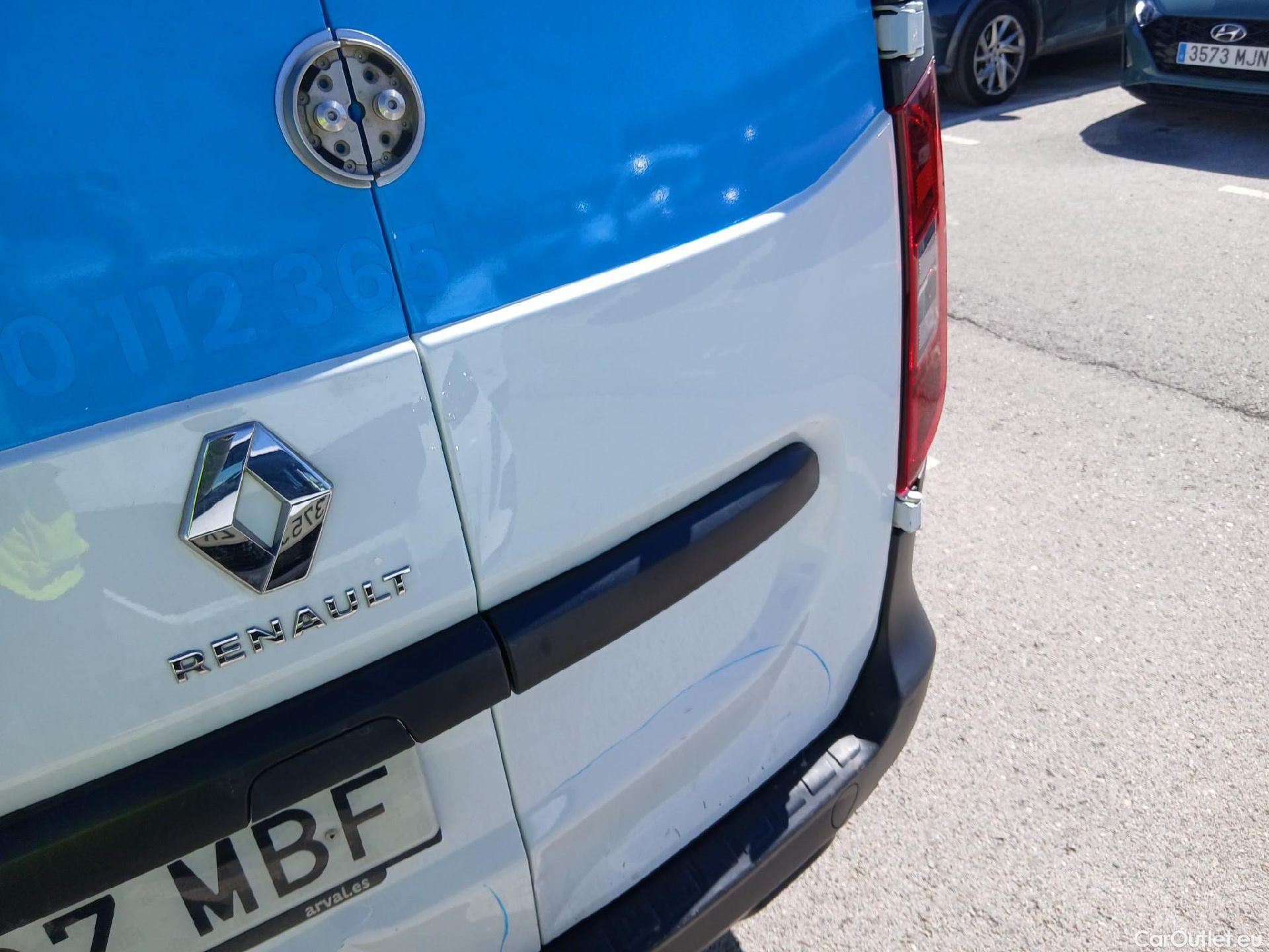  Renault  EXPRESS RENAULT  / 2021 / 4P / furgón derivado de turismo Confort 1.5 Blue dCi 70 kW (95 cv) #24