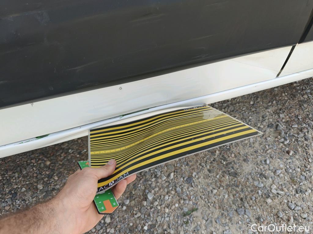  Peugeot  Partner PEUGEOT  / 2018 / 3P / furgón derivado de turismo Pro Standard 600kg BlueHDi 73kW (AC) #7