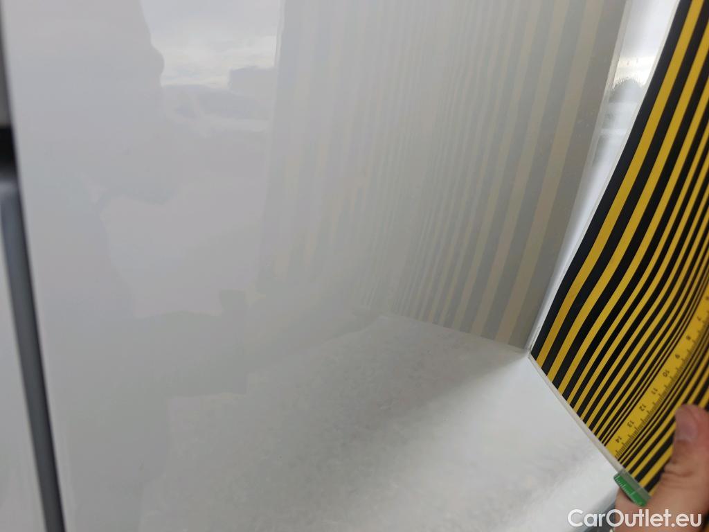  Opel  Vivaro OPEL  / 2019 / 4P / furgón 1.5 D 88kW (120CV) M Std Express M.P. DC #88