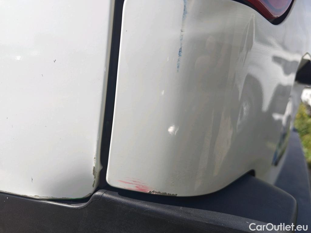  Peugeot  Partner PEUGEOT  / 2018 / 3P / furgón derivado de turismo Pro Standard 600kg BlueHDi 73kW (AC) #72