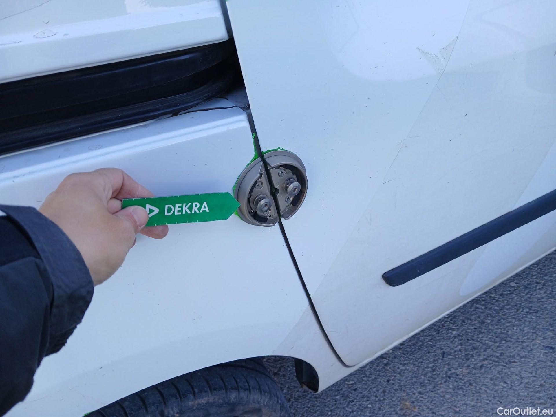  Renault  Kangoo RENAULT  Furgón/2013/3P/furgón derivado de turismo Profesional dCi 55 kW (75 CV) #16