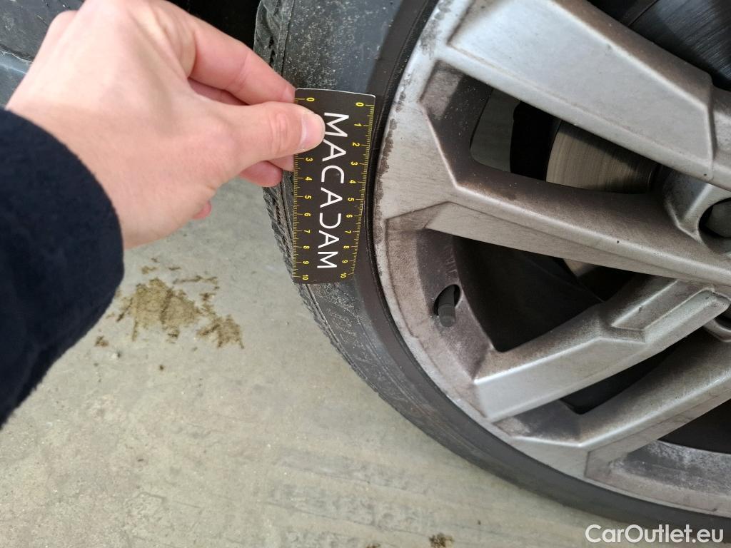  Audi  A3 AUDI  Sportback / 2020 / 5P / Berline 30 TFSI MHEV S Tronic 110 Business Line #42