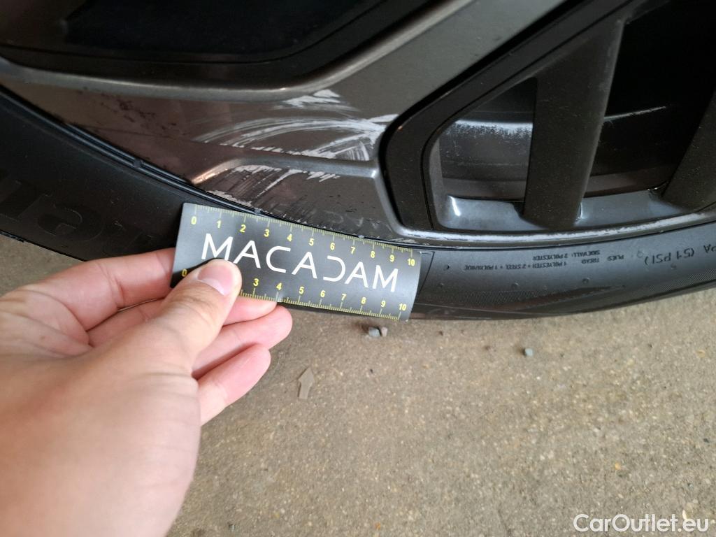  Citroen  C4  Berline Feel Pack 1.5 BlueHDI 130CV BVA8 E6d #9