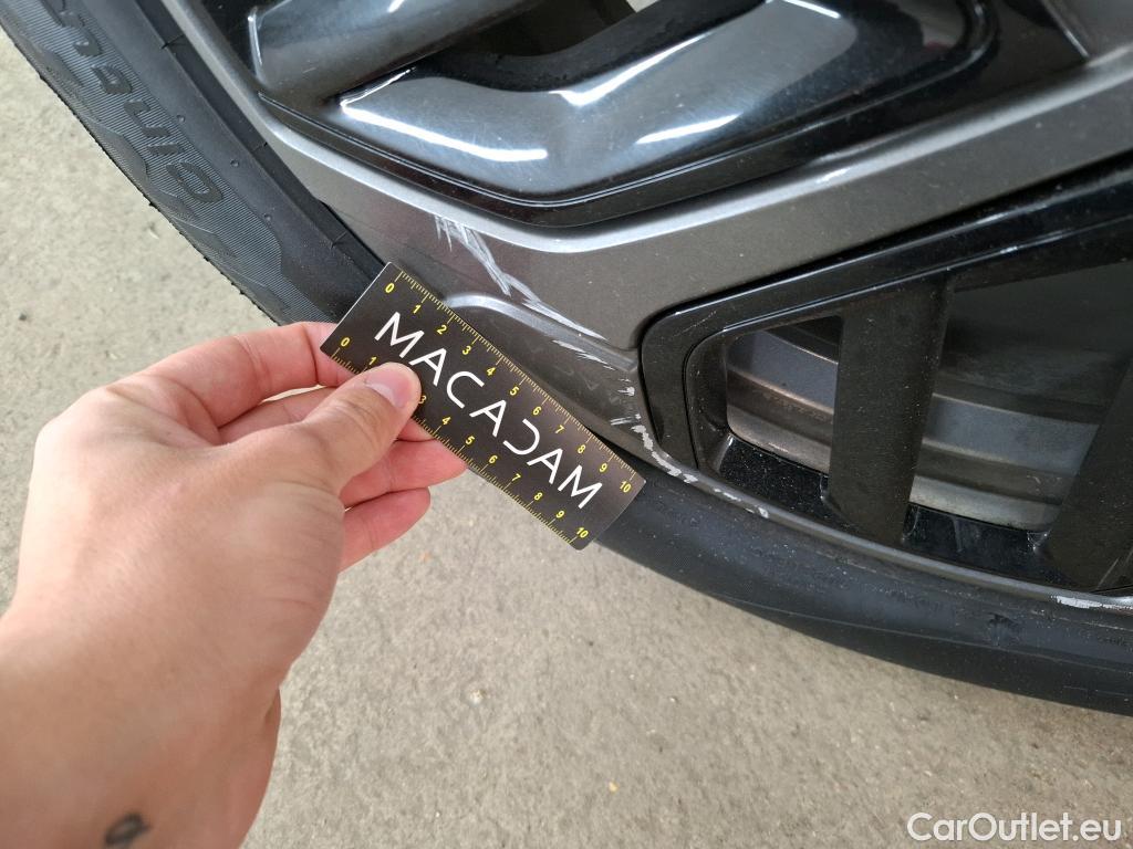  Citroen  C4  Berline Feel Pack 1.5 BlueHDI 130CV BVA8 E6d #24