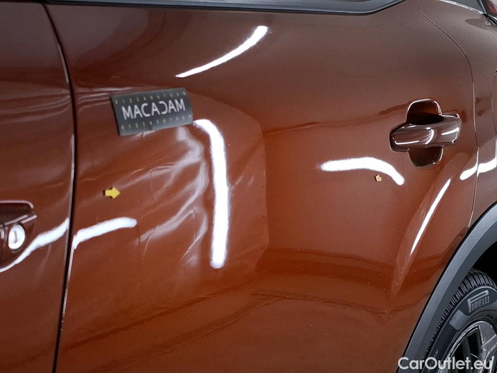  Citroen  C4  Berline Feel Pack 1.5 BlueHDI 130CV BVA8 E6d #2