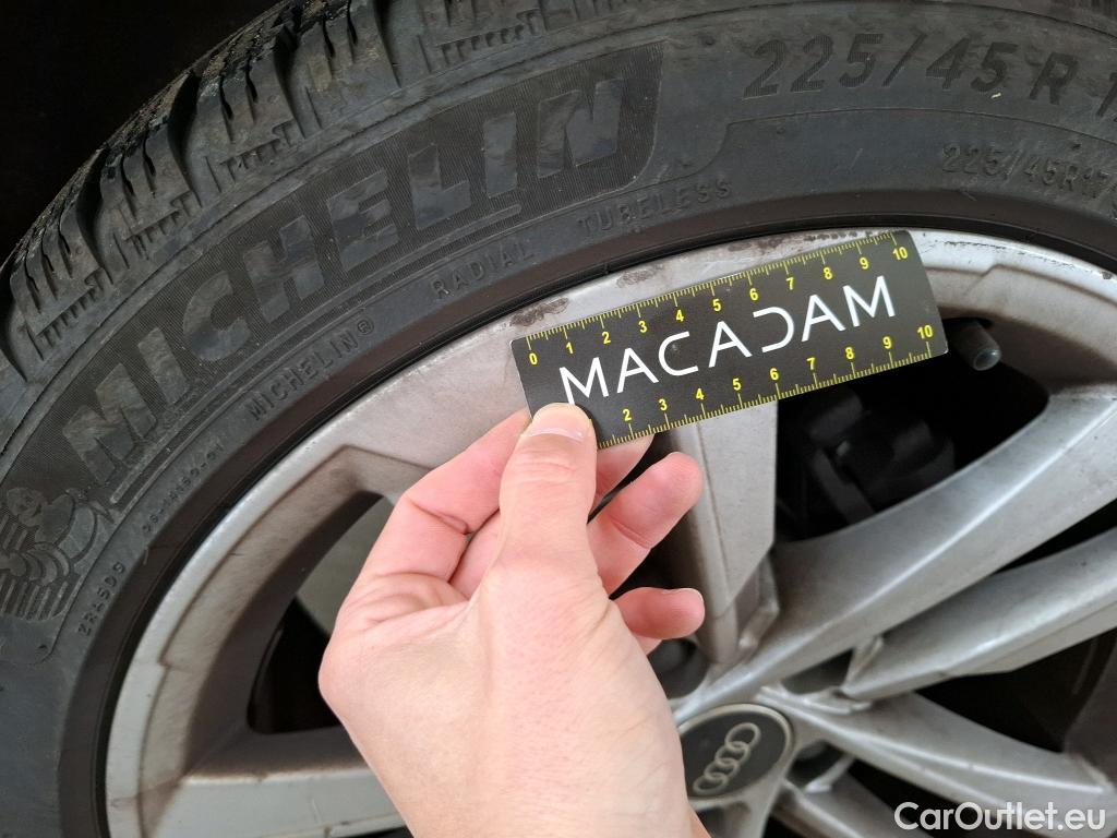  Audi  A3 AUDI  Sportback / 2020 / 5P / Berline 30 TFSI MHEV S Tronic 110 Business Line #33