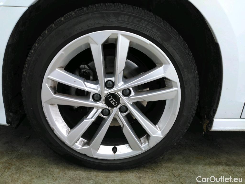  Audi  A3 AUDI  Berline / 2020 / 4P / Berline 35 TFSI 150 MHEV S Tronic Business Line #35