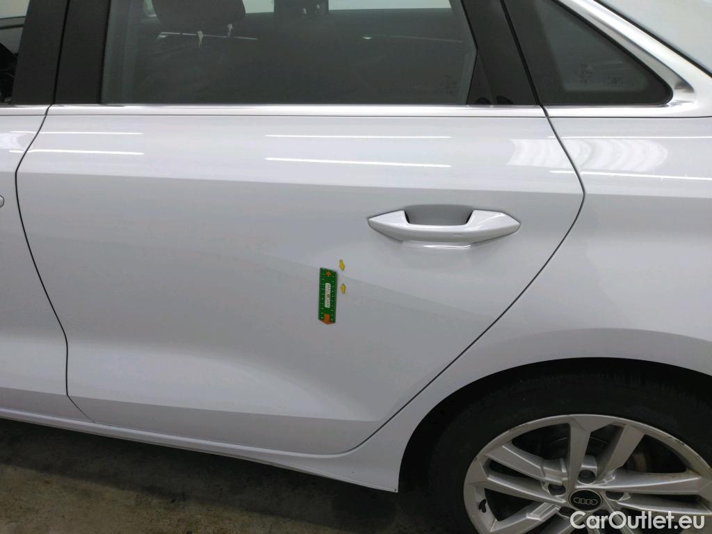  Audi  A3 AUDI  Berline / 2020 / 4P / Berline 35 TFSI 150 MHEV S Tronic Business Line #43