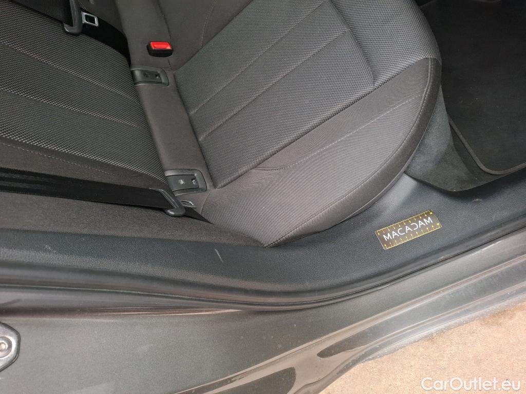  Audi  A4  Avant 35 TDI Business Line 2.0 TDI 165CV BVA7 E6d #12