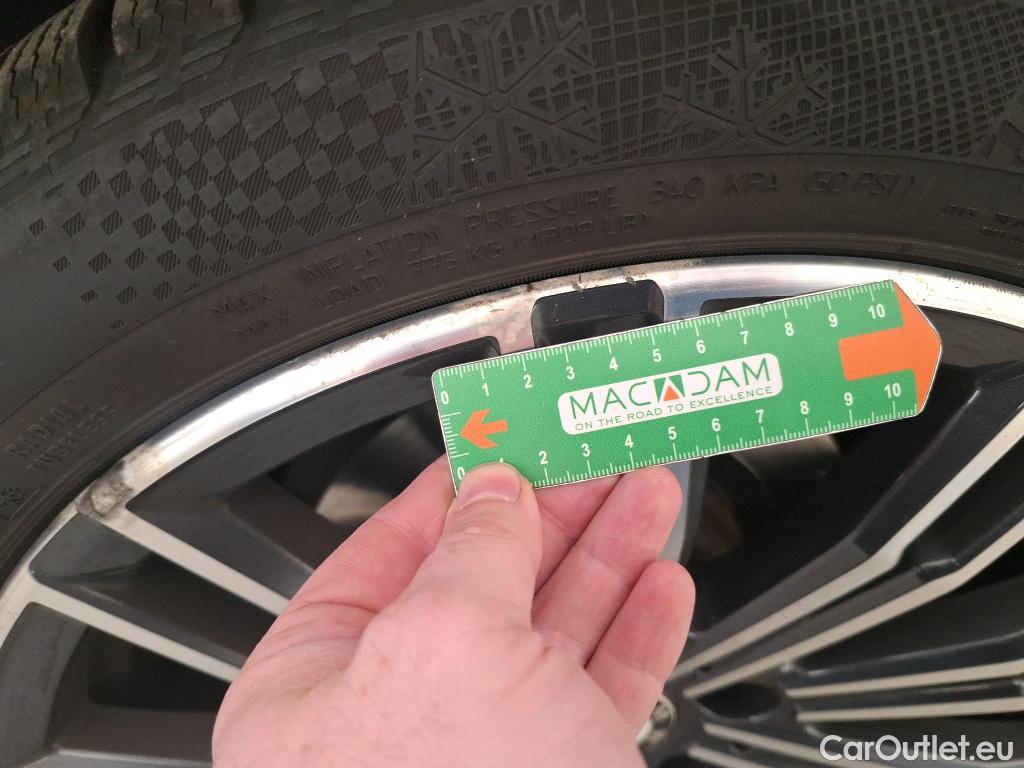  Bmw  Serie 3 Série 3 Berline 316 d M Sport 2.0 120CV BVA8 E6d #24