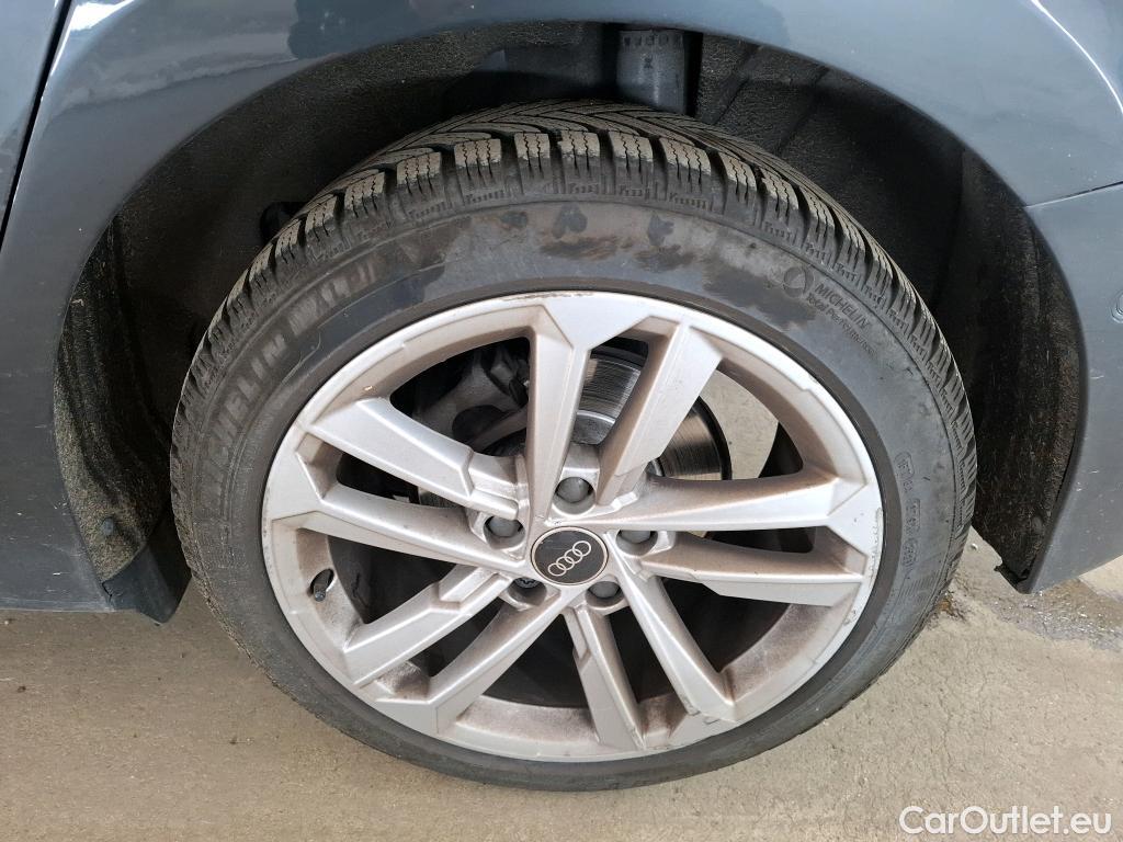  Audi  A3 AUDI  Sportback / 2020 / 5P / Berline 30 TFSI MHEV S Tronic 110 Business Line #13