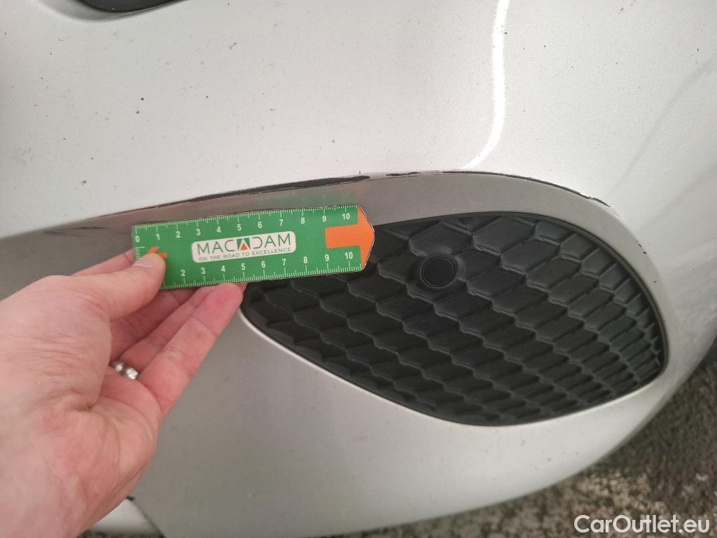  Mercedes  A-Klasse MERCEDES-BENZ Classe A Compact / 2022 / 5P / Berline A 180 d Business Line 8G-DCT #6