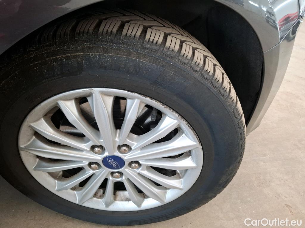  Ford  Focus  Turnier Titanium X 1.5 EcoBlue 120CV BVA8 E6d #24