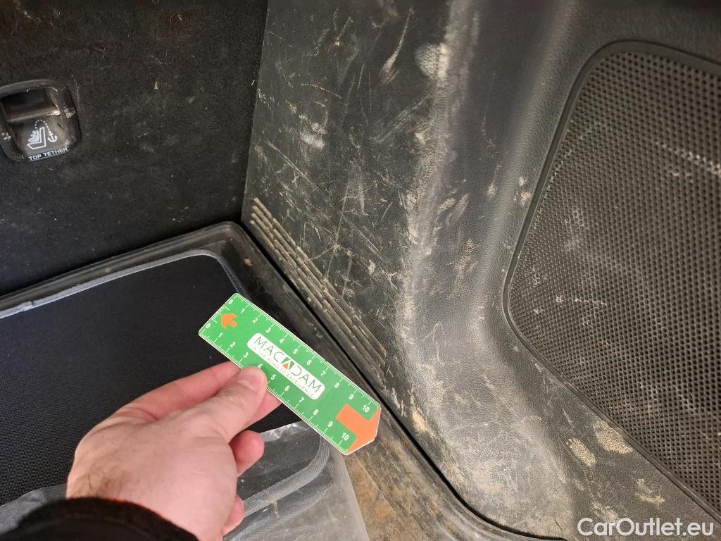  Hyundai  Konna HYUNDAI Kona / 2020 / 5P / SUV 1.6 CRDI 136 HYBRID 48V DCT-7 BUSINESS #12