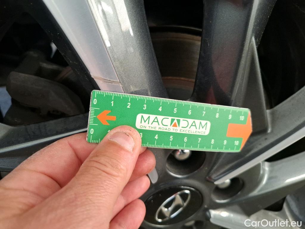  Hyundai  i30 HYUNDAI  Sport Wagon  2020  5P  Break 10 TGDI 120 MHEV IMT CREATIVE SW #23