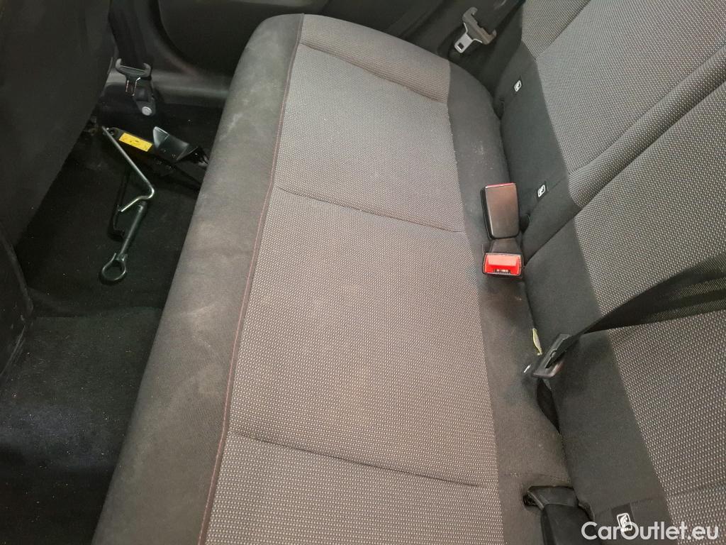  Citroen  C4 Cactus  Feel Business 1.5 BlueHDi 100CV BVM6 E6d #104