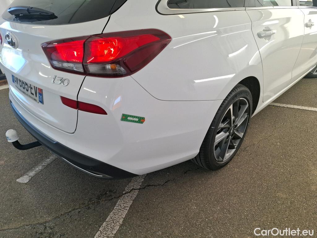  Hyundai  i30 HYUNDAI  Sport Wagon  2020  5P  Break 10 TGDI 120 MHEV IMT CREATIVE SW #47