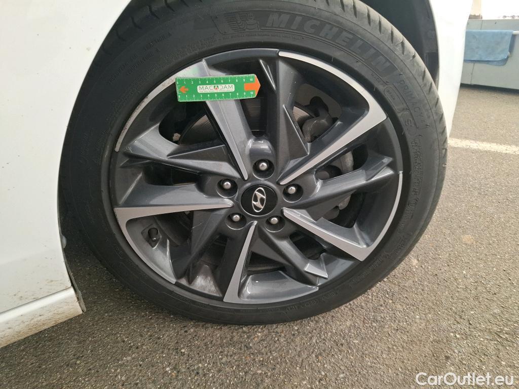  Hyundai  i30 HYUNDAI  Sport Wagon  2020  5P  Break 10 TGDI 120 MHEV IMT CREATIVE SW #27