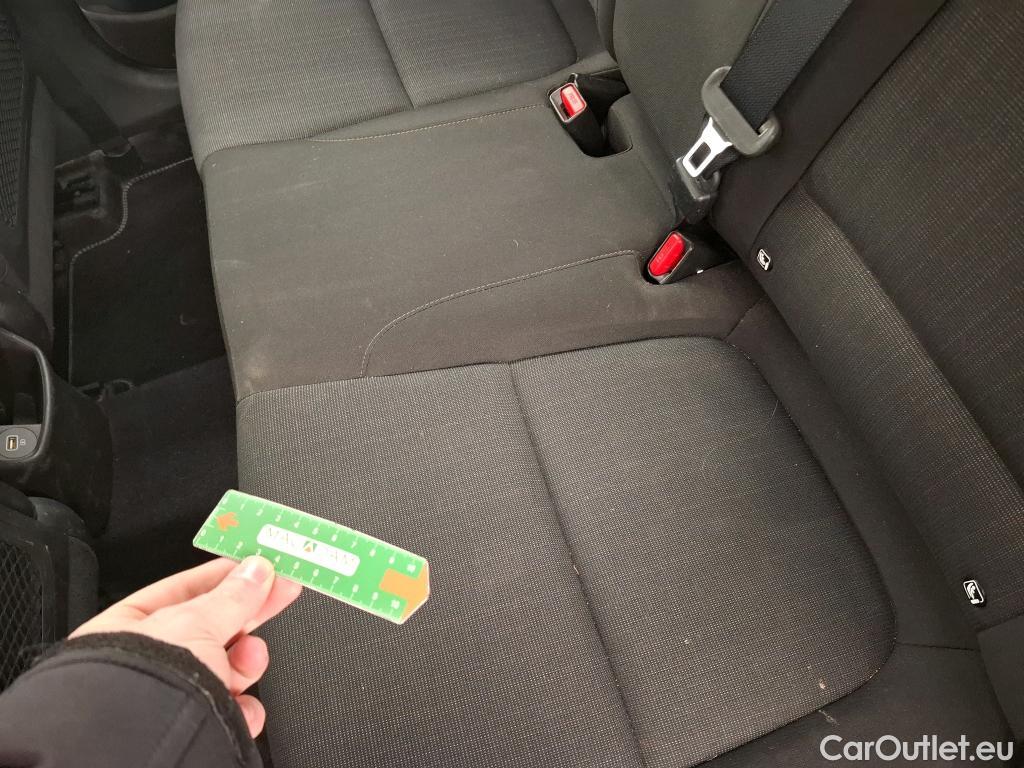  Hyundai  Konna HYUNDAI Kona / 2020 / 5P / SUV 1.6 CRDI 136 HYBRID 48V DCT-7 BUSINESS #41