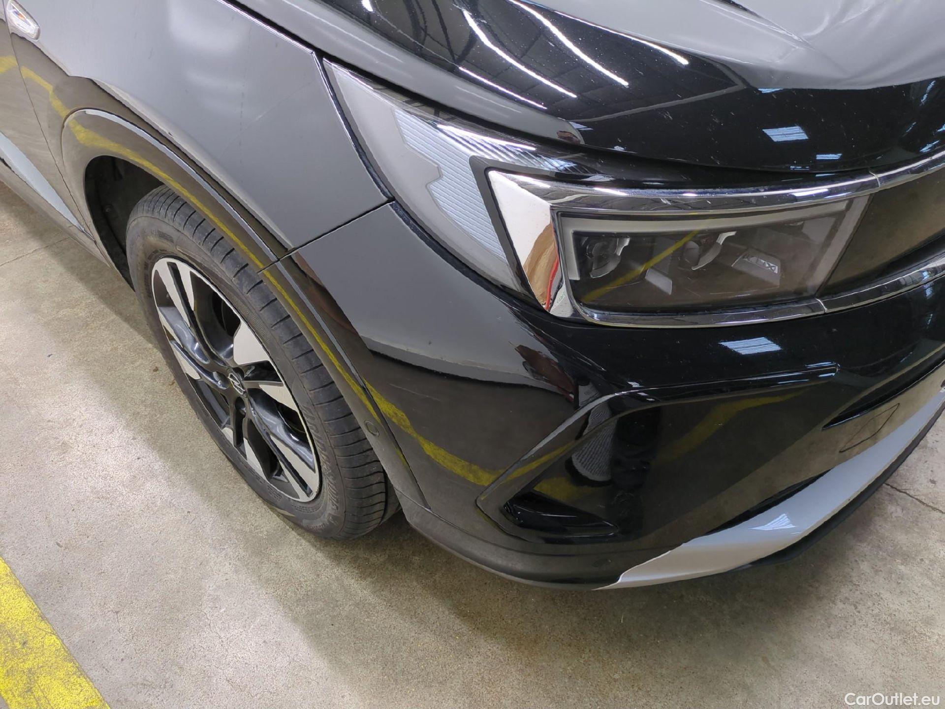  Opel   Grandland X Grandland X Elegance Business 1.5 130CV BVA8 6E #14