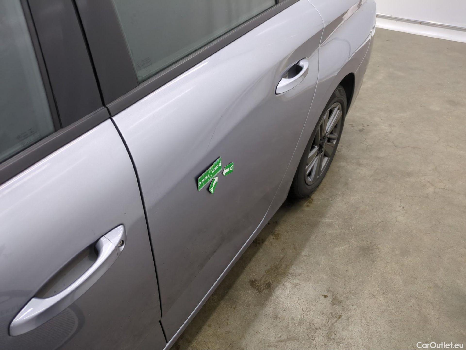  Peugeot  308 PEUGEOT  SW / 2021 / 5P / Break BlueHDi 130 EAT8 ACTIVE PACK #64