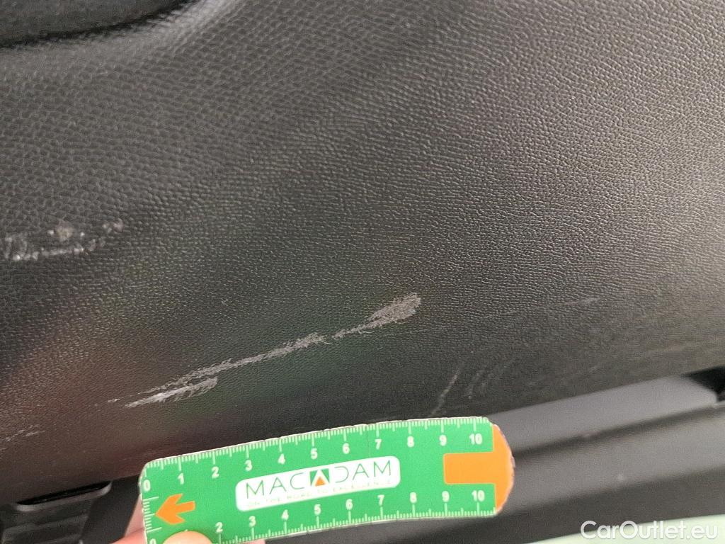  Peugeot  308 PEUGEOT  SW / 2021 / 5P / Break PureTech 130 S&S ACTIVE PACK #35