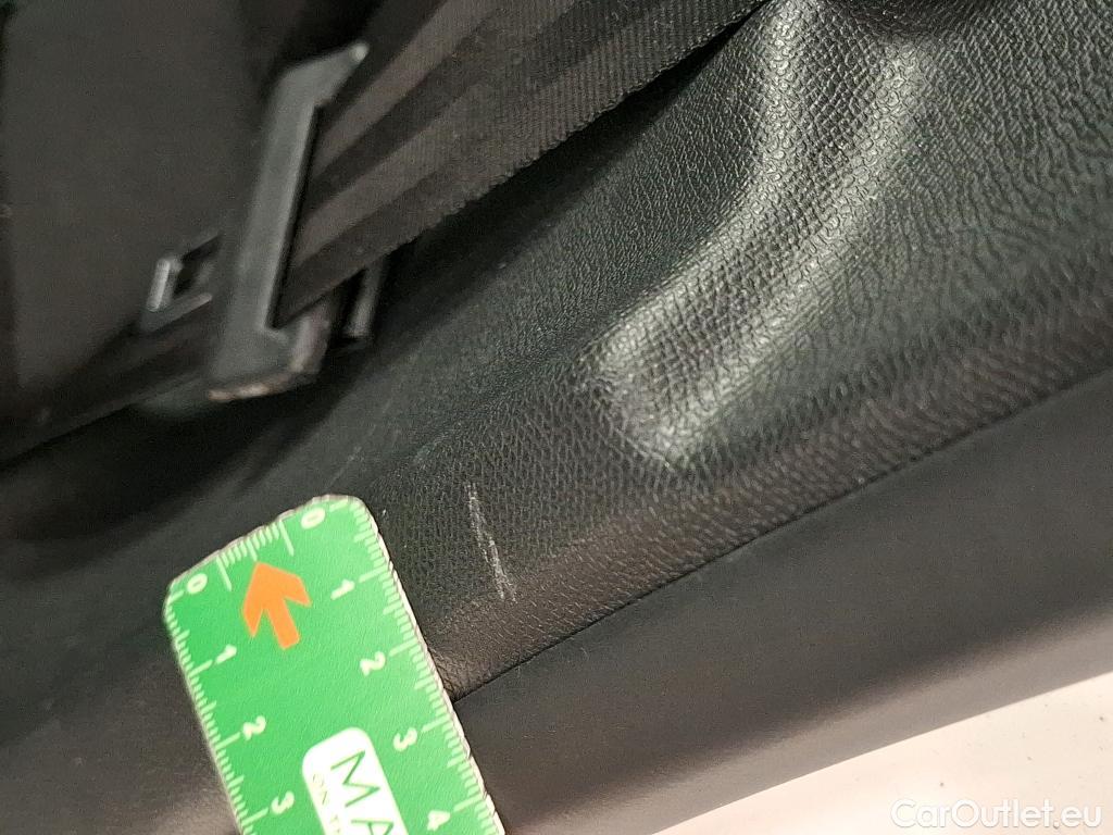  Peugeot  308 PEUGEOT  SW / 2021 / 5P / Break PureTech 130 S&S ACTIVE PACK #38