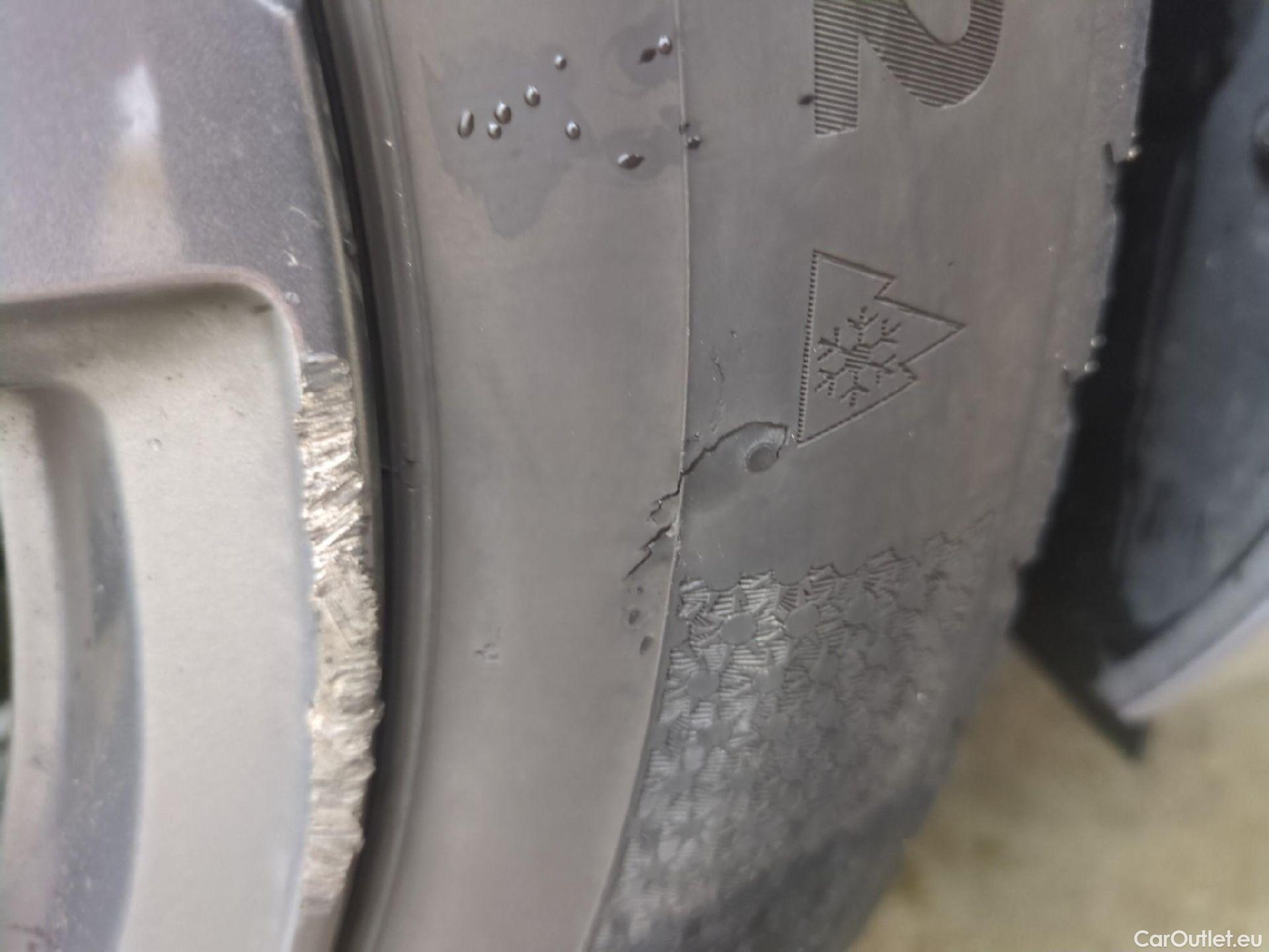  Peugeot  308 PEUGEOT  SW / 2021 / 5P / Break BlueHDi 130 EAT8 ACTIVE PACK #2