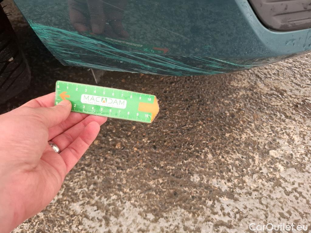  Peugeot  308 PEUGEOT  SW / 2021 / 5P / Break BlueHDi 130 EAT8 ALLURE PACK #17