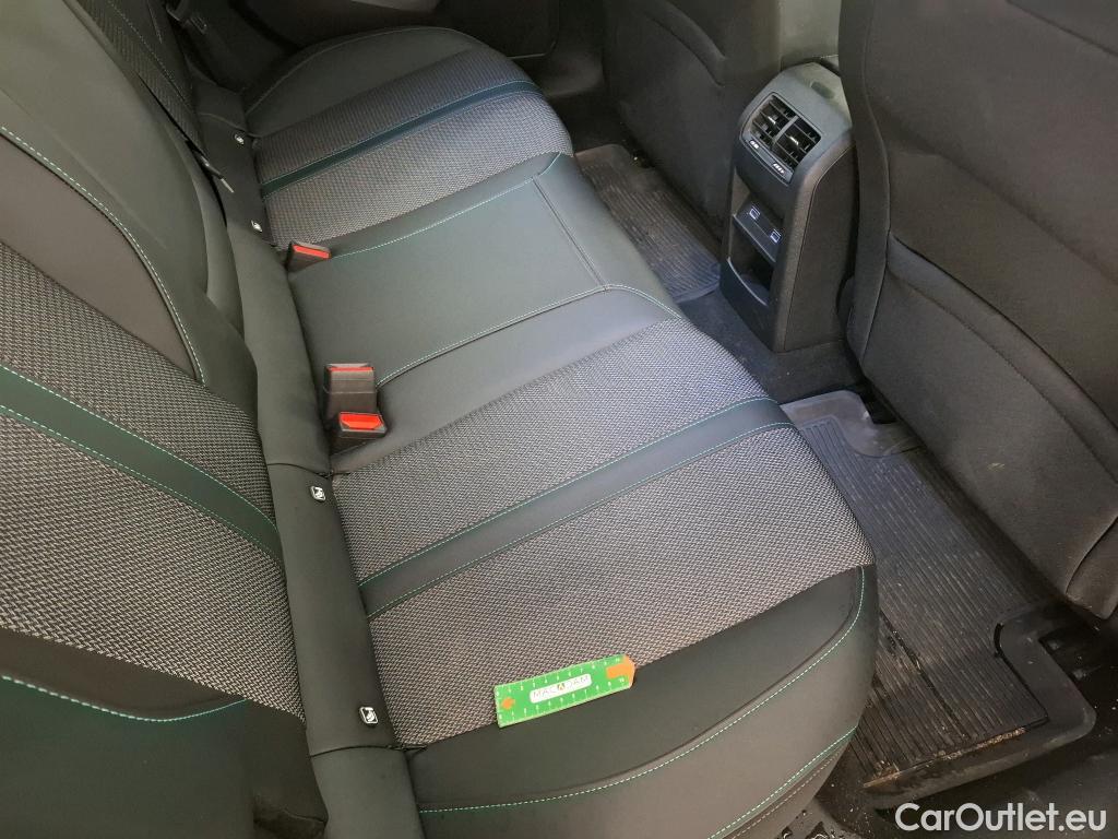  Peugeot  308 PEUGEOT  SW / 2021 / 5P / Break BlueHDi 130 EAT8 ALLURE PACK #54