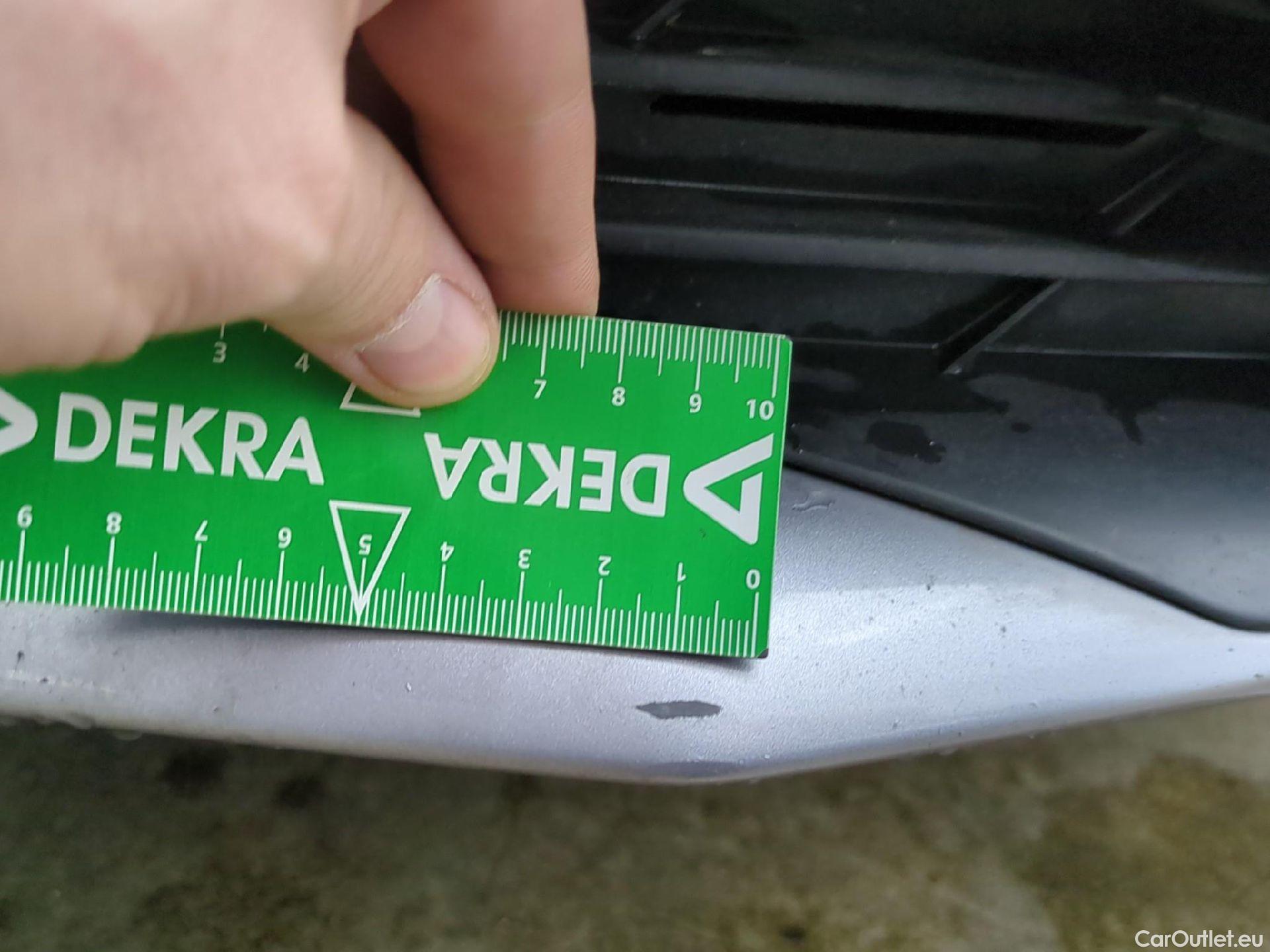  Peugeot  308 PEUGEOT  SW / 2021 / 5P / Break BlueHDi 130 EAT8 ACTIVE PACK #47