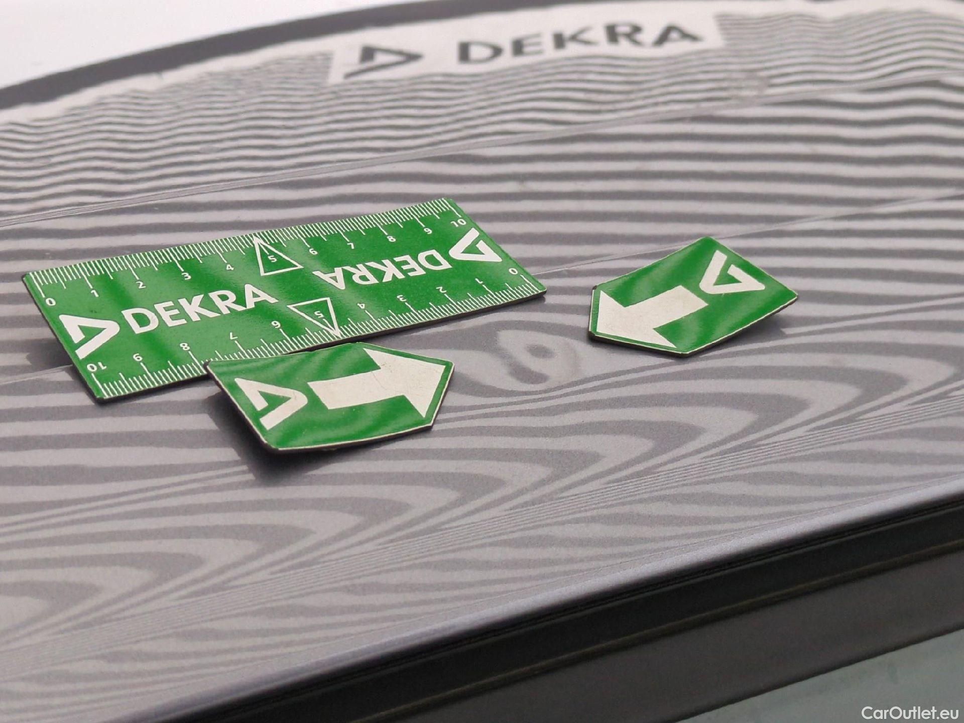  Peugeot  308 PEUGEOT  SW / 2021 / 5P / Break BlueHDi 130 EAT8 ACTIVE PACK #61