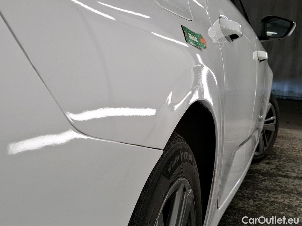  Peugeot  308 PEUGEOT  SW / 2021 / 5P / Break PureTech 130 S&S ACTIVE PACK #7