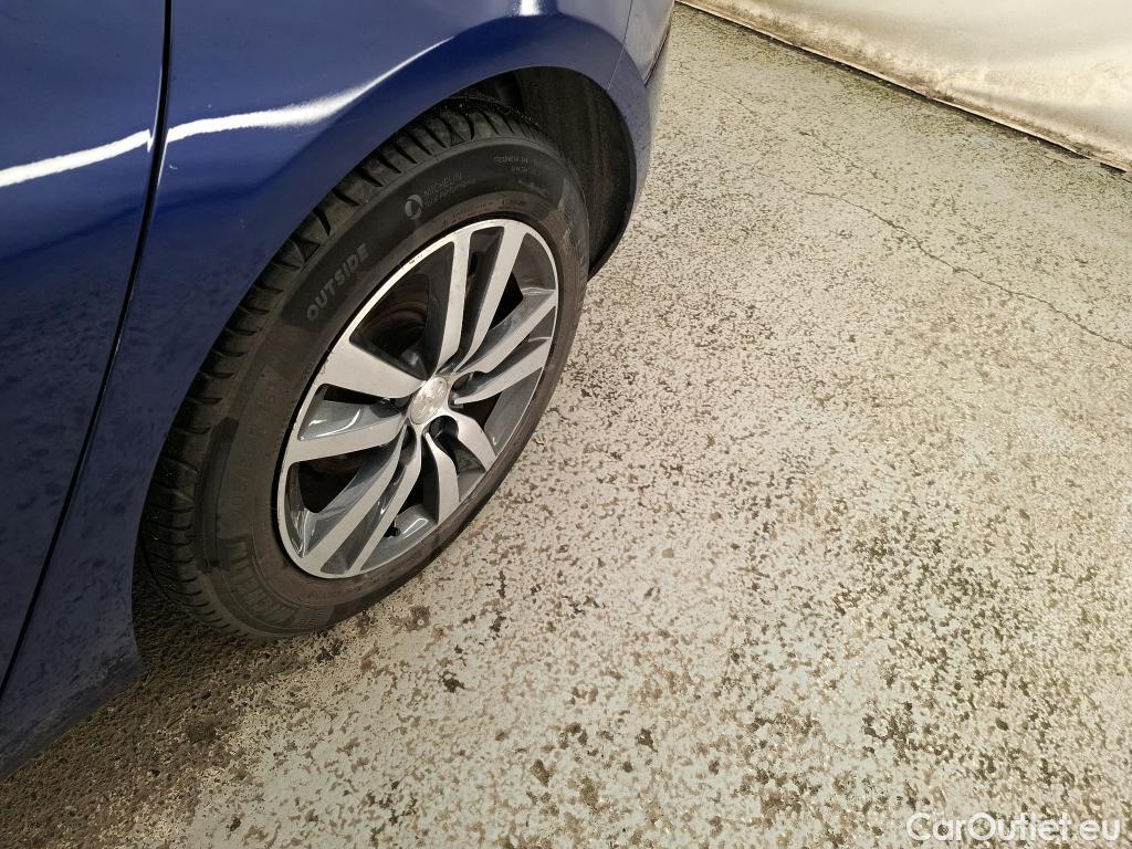  Peugeot  308  Allure 1.2 PureTech 110CV BVM6 E6dT #33