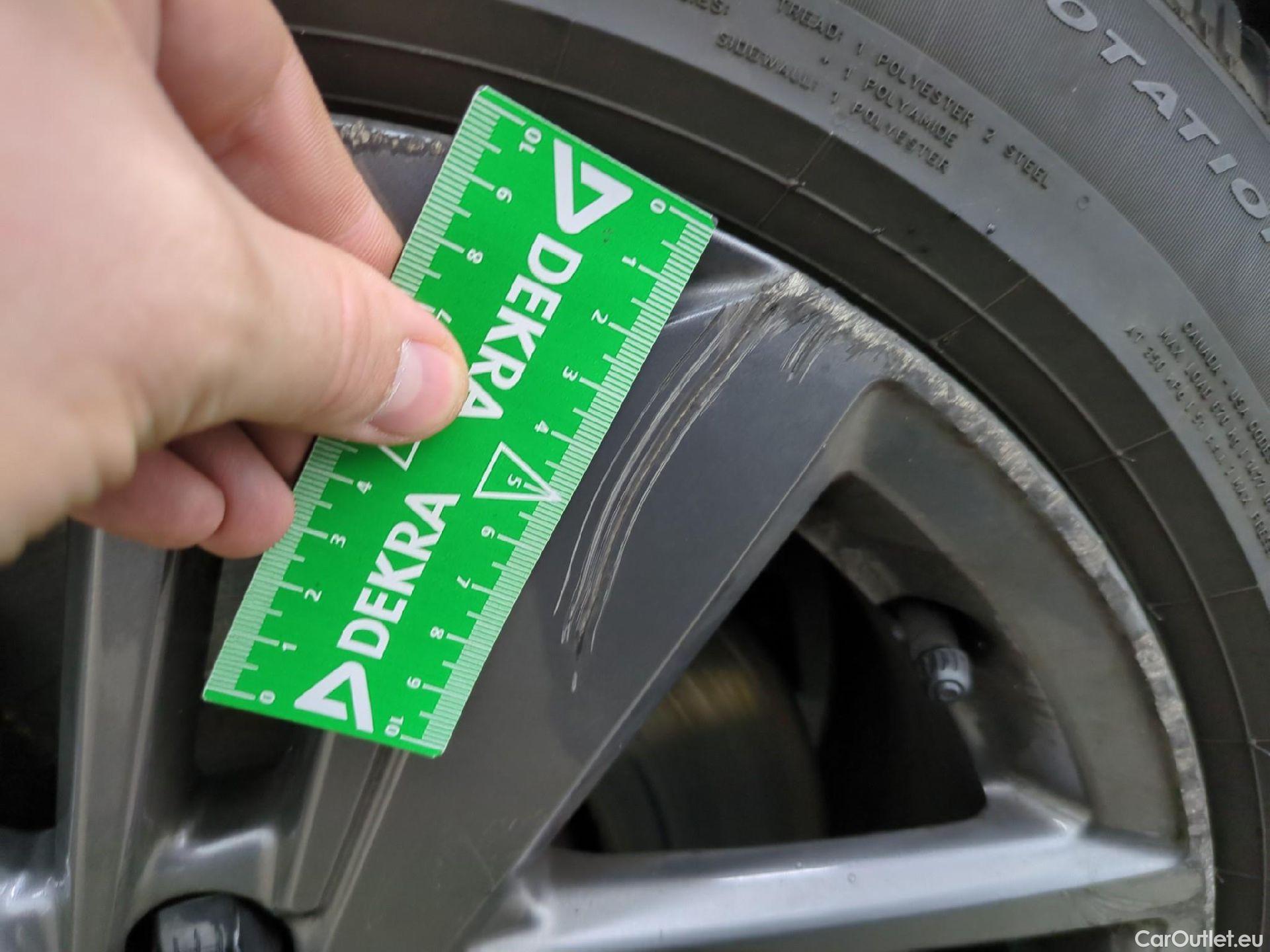  Peugeot  308 PEUGEOT  SW / 2021 / 5P / Break BlueHDi 130 EAT8 ACTIVE PACK #9