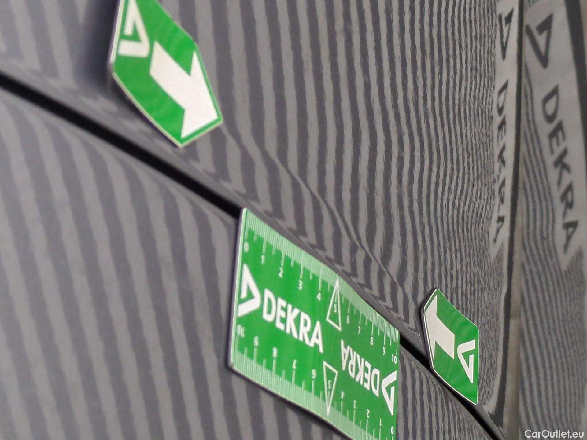  Peugeot  308 PEUGEOT  SW / 2021 / 5P / Break BlueHDi 130 EAT8 ACTIVE PACK #33