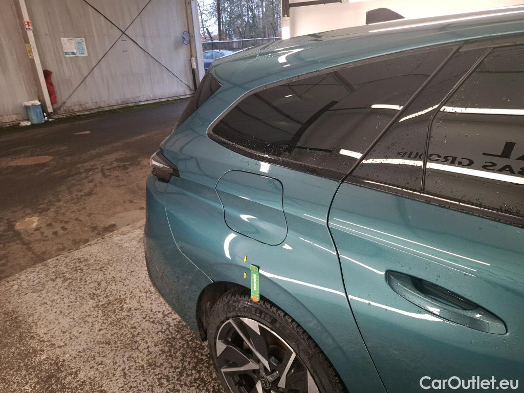  Peugeot  308 PEUGEOT  SW / 2021 / 5P / Break BlueHDi 130 EAT8 ALLURE PACK #37