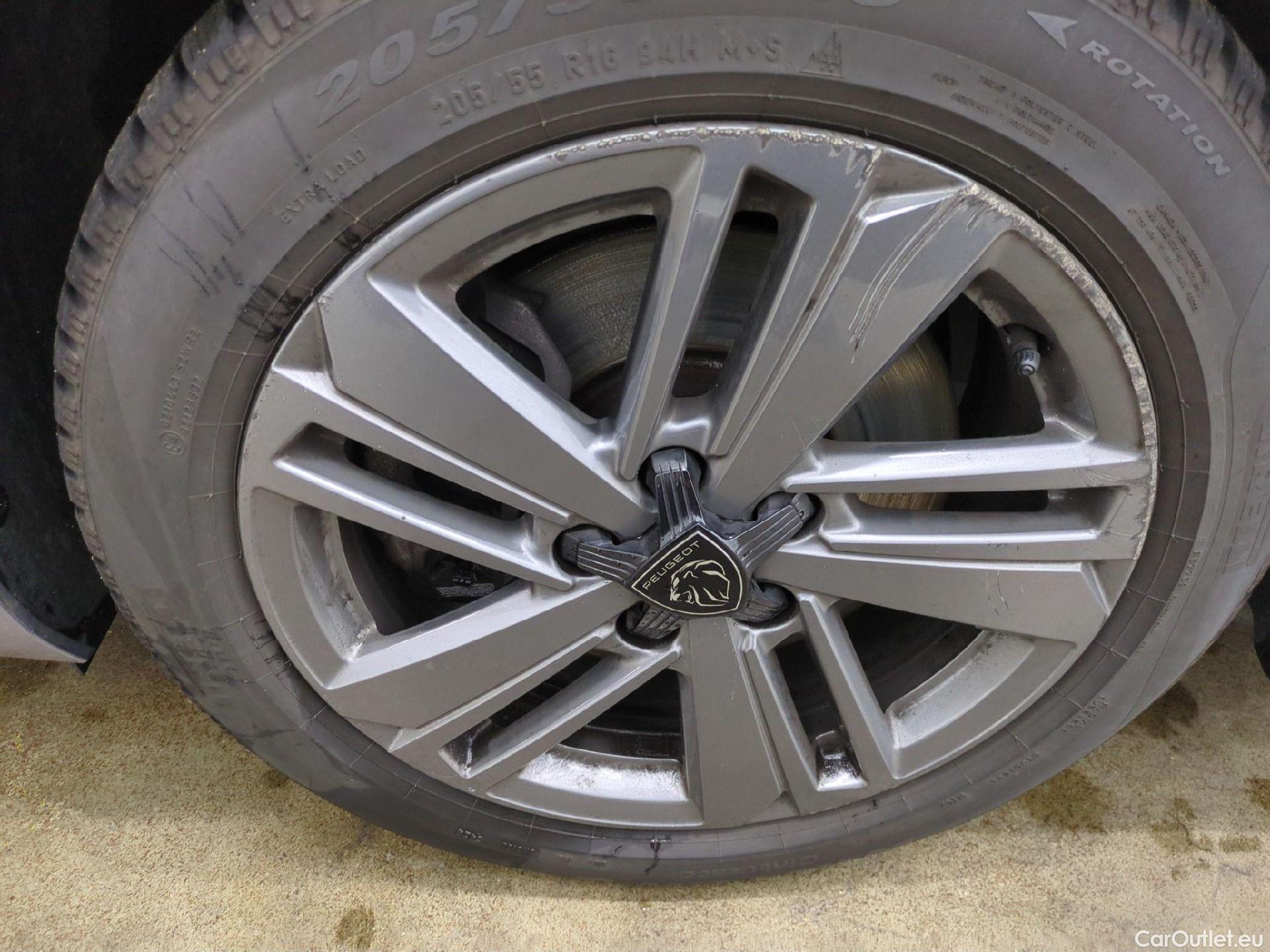  Peugeot  308 PEUGEOT  SW / 2021 / 5P / Break BlueHDi 130 EAT8 ACTIVE PACK #14