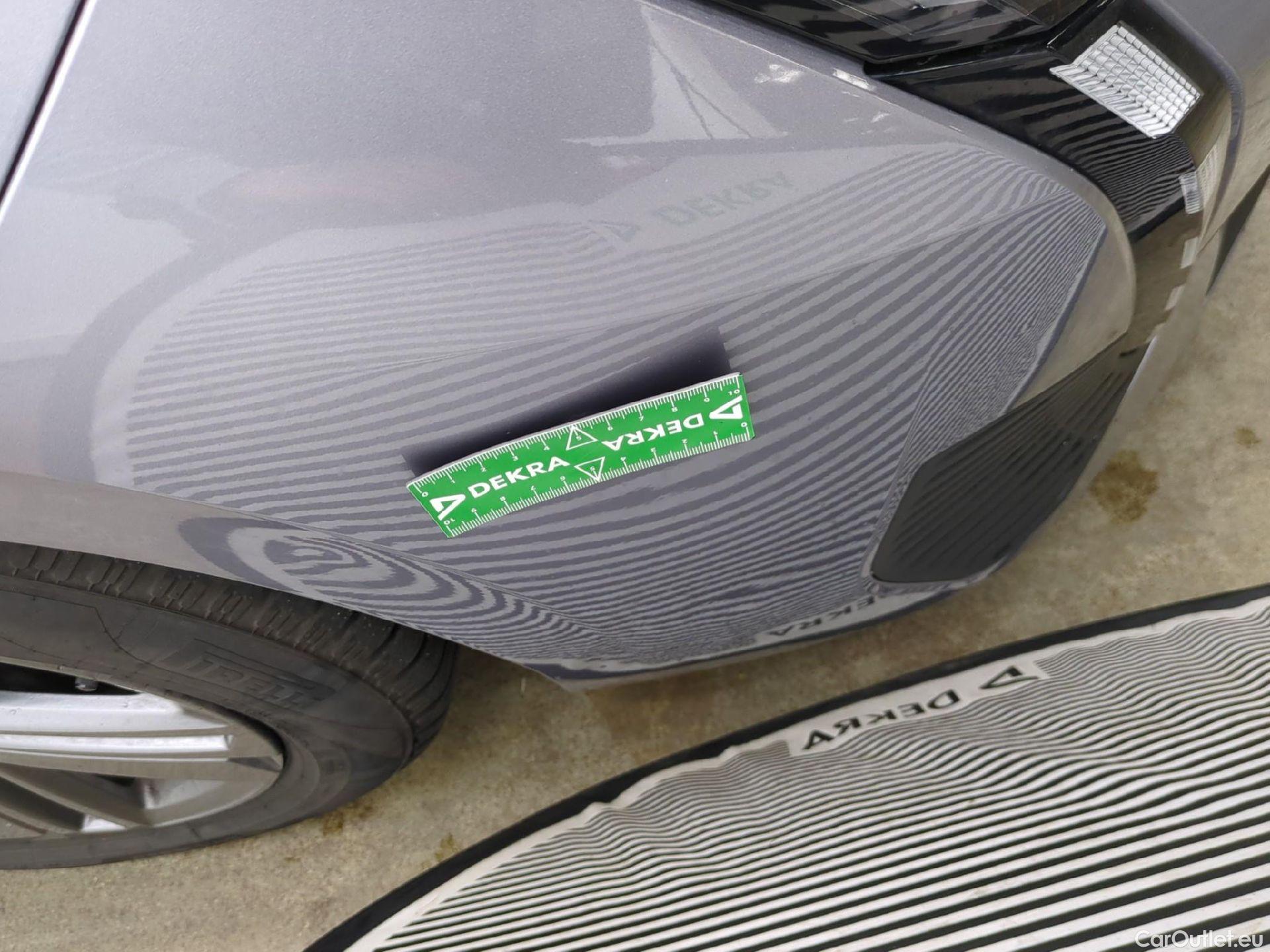  Peugeot  308 PEUGEOT  SW / 2021 / 5P / Break BlueHDi 130 EAT8 ACTIVE PACK #43