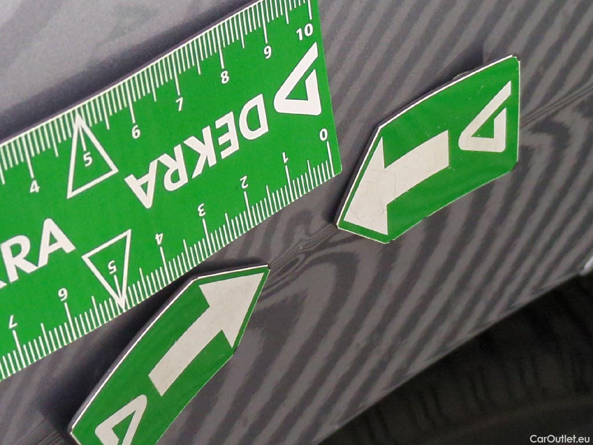  Peugeot  308 PEUGEOT  SW / 2021 / 5P / Break BlueHDi 130 EAT8 ACTIVE PACK #67