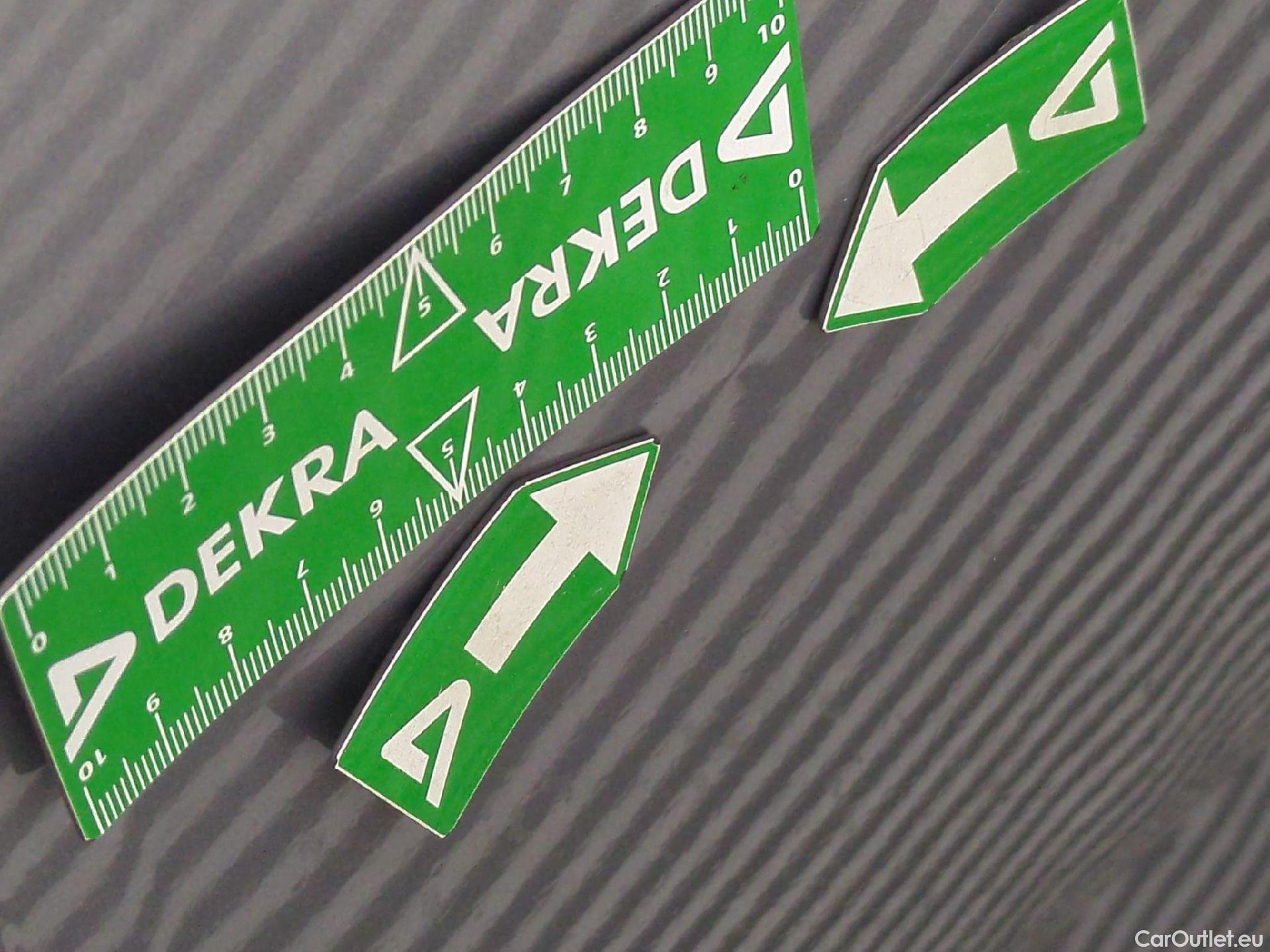  Peugeot  308 PEUGEOT  SW / 2021 / 5P / Break BlueHDi 130 EAT8 ACTIVE PACK #35