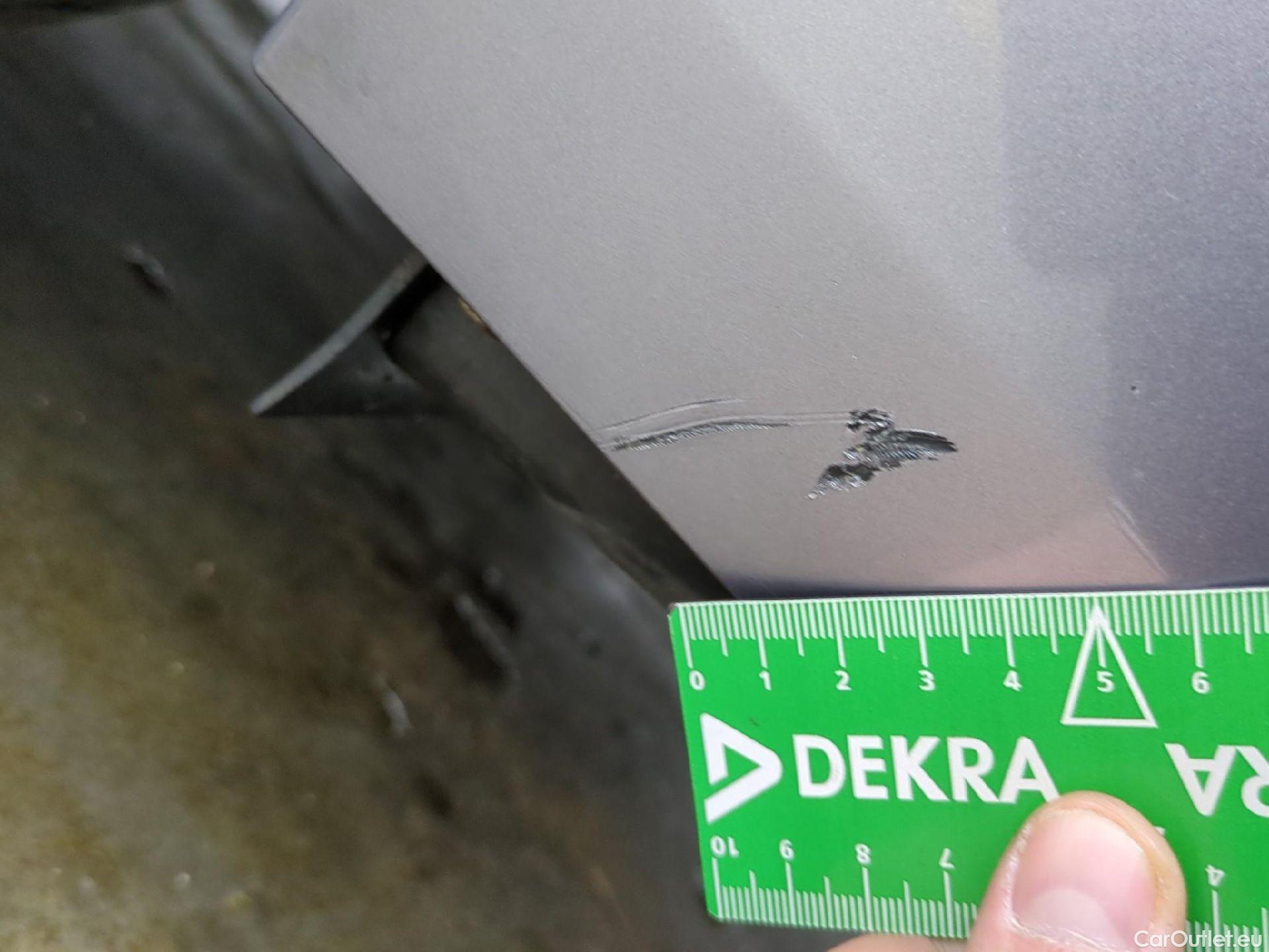  Peugeot  308 PEUGEOT  SW / 2021 / 5P / Break BlueHDi 130 EAT8 ACTIVE PACK #39