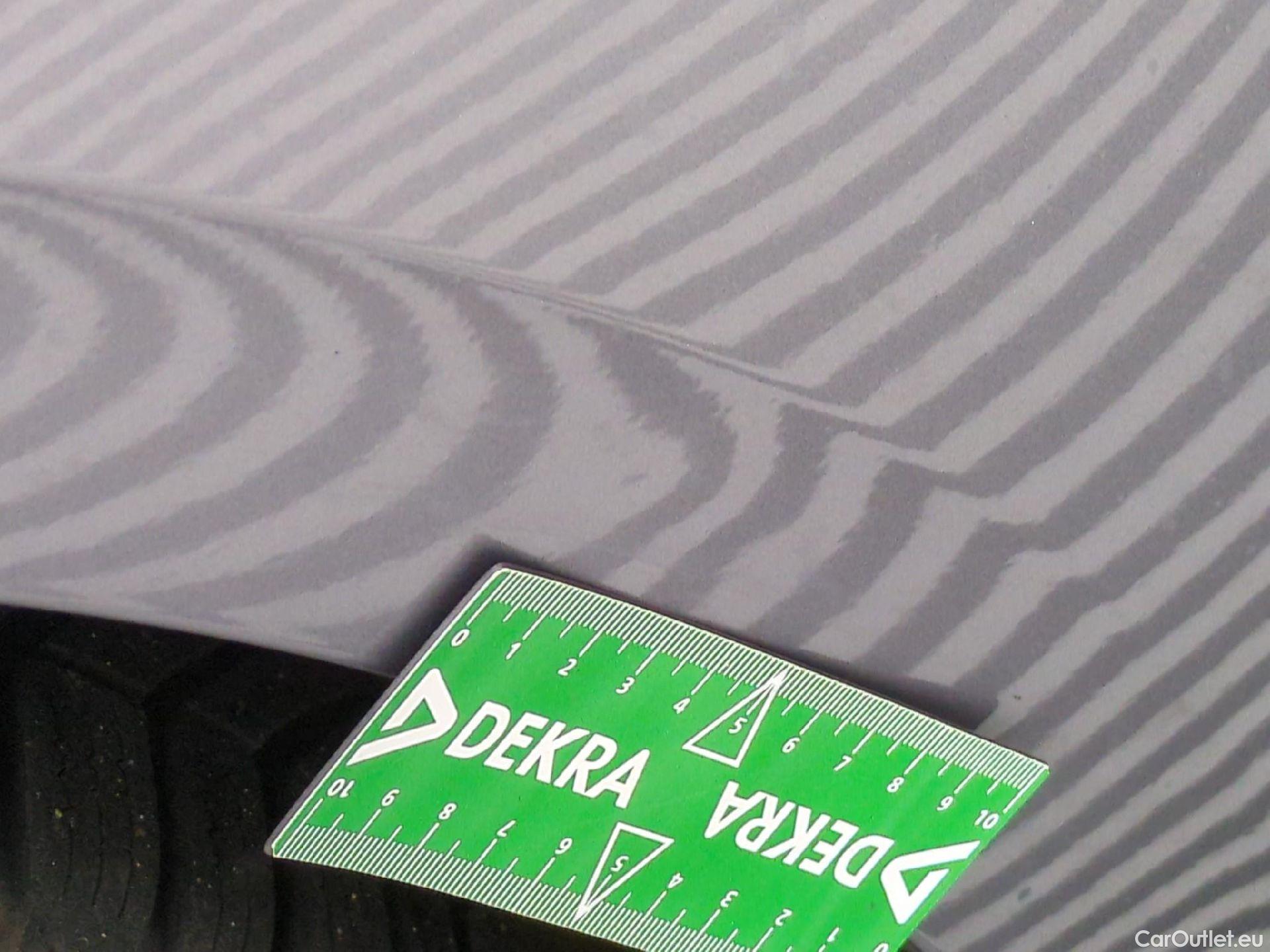  Peugeot  308 PEUGEOT  SW / 2021 / 5P / Break BlueHDi 130 EAT8 ACTIVE PACK #49