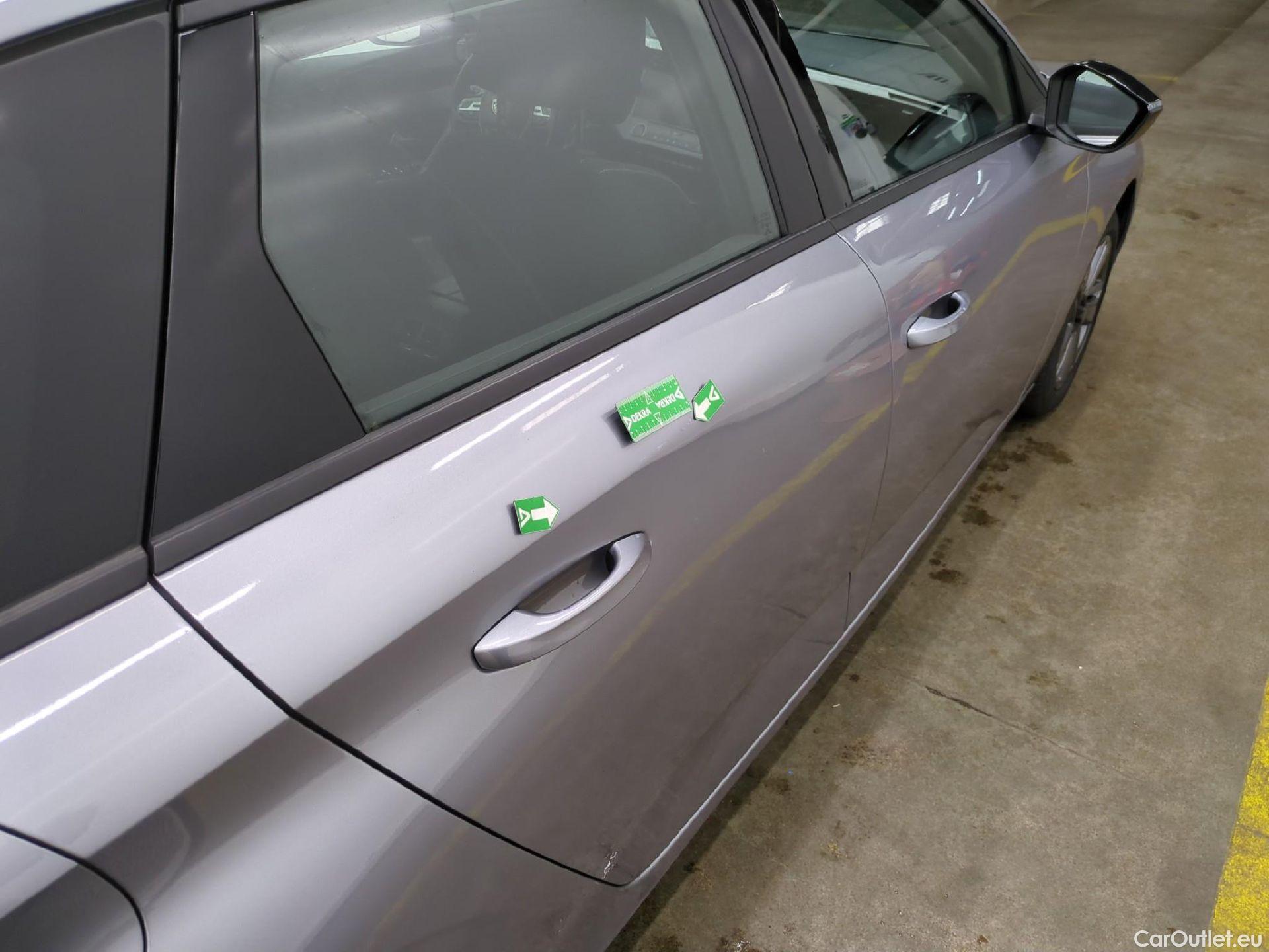  Peugeot  308 PEUGEOT  SW / 2021 / 5P / Break BlueHDi 130 EAT8 ACTIVE PACK #31