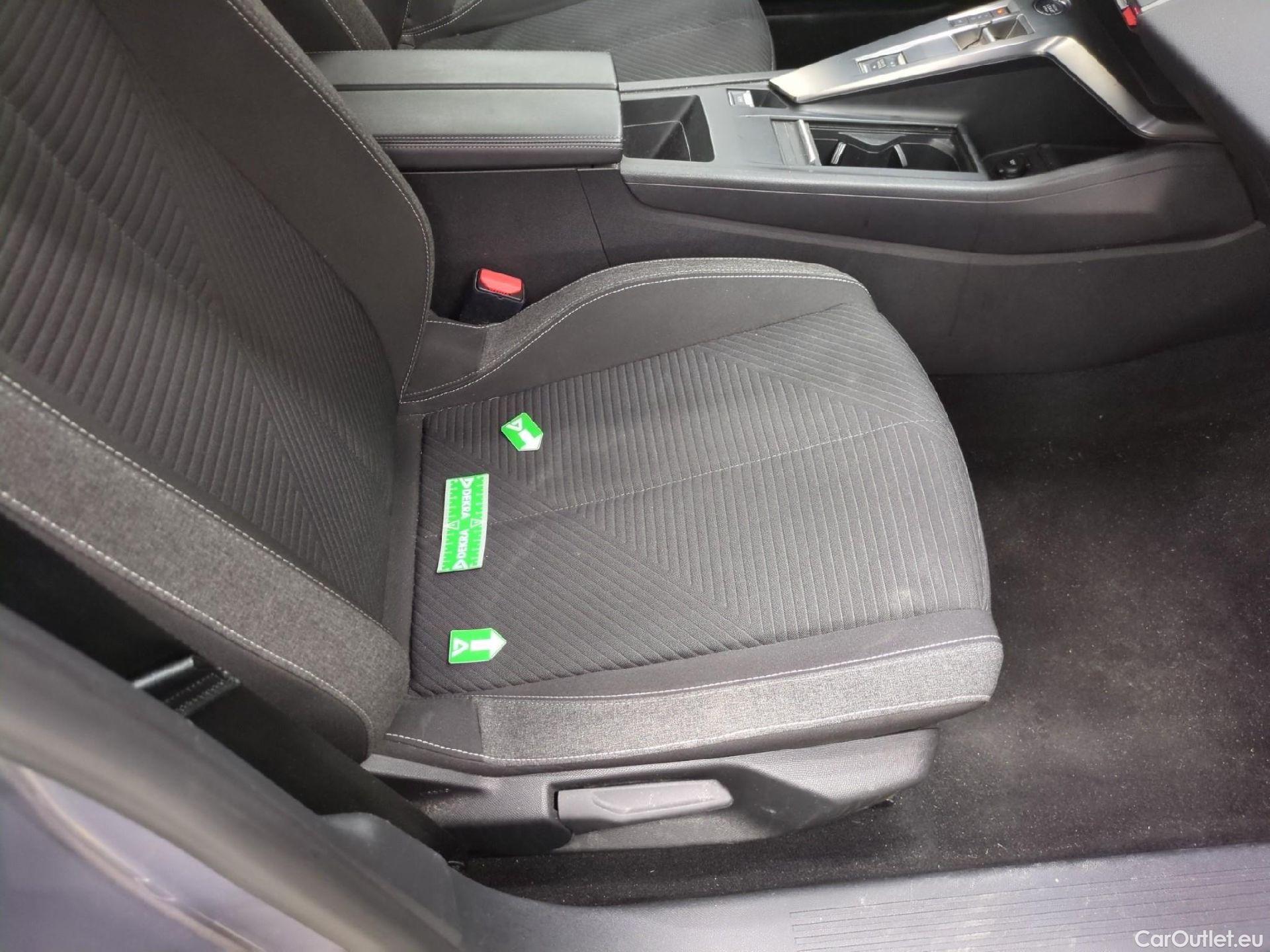  Peugeot  308 PEUGEOT  SW / 2021 / 5P / Break BlueHDi 130 EAT8 ACTIVE PACK #2