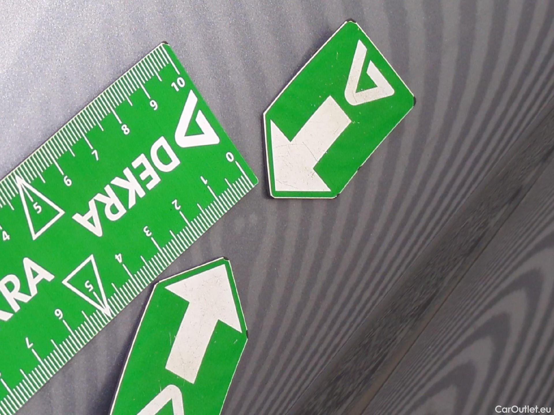  Peugeot  308 PEUGEOT  SW / 2021 / 5P / Break BlueHDi 130 EAT8 ACTIVE PACK #69