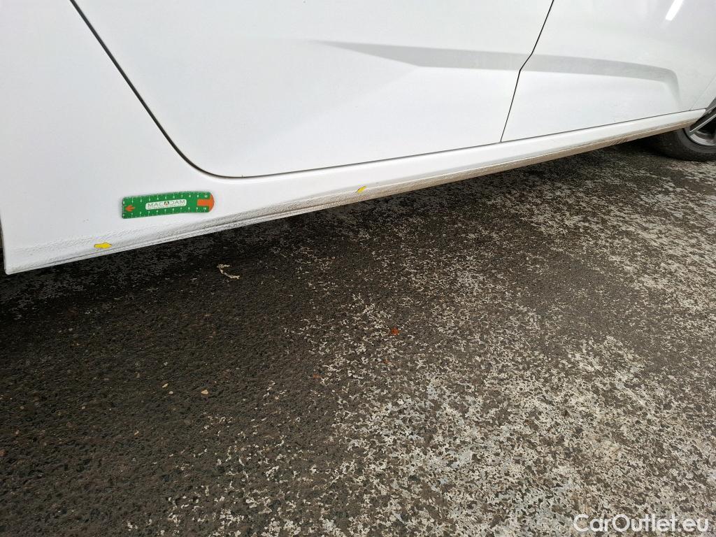  Peugeot  308 PEUGEOT  SW / 2021 / 5P / Break PureTech 130 S&S ACTIVE PACK #1